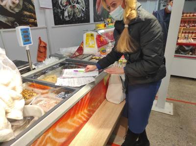
                                            В тульском магазине "Рыба Сахалина" забраковали 150 килограммов продукции
                                    
