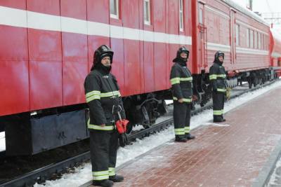 На Московском вокзале Тулы появился новый памятник и пожарный поезд