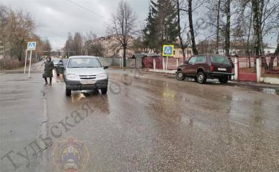 В Суворове на пешеходном переходе сбили женщину