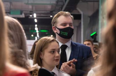 
                                            В Туле прошел областной форум "Молодежь - будущее России": фоторепортаж
                                    