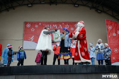 В Туле состоялся забег Дедов Морозов: фоторепортаж Myslo