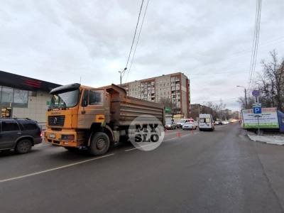 Жуткое ДТП: В Туле на ул. Кауля грузовик переехал 85-летнюю пенсионерку