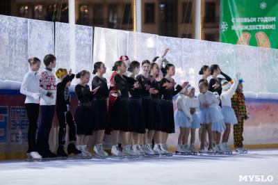 Фигуристы показали ледовое шоу на Губернском катке в Туле: фоторепортаж